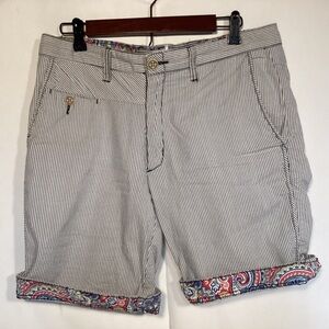 Women’s Robert Graham striped Shorts size 32 Knowledge Wisdom Faith